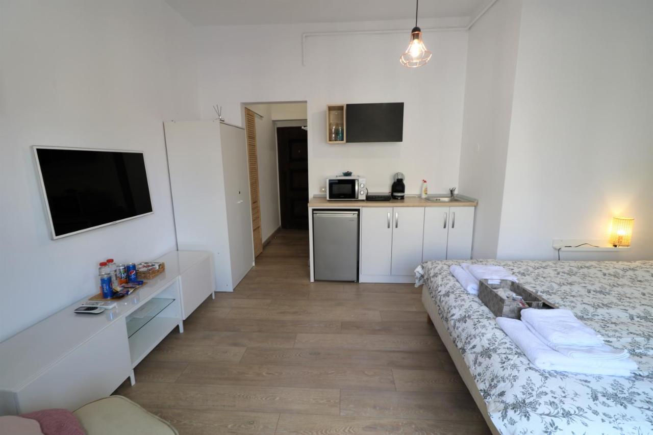 בוקרשט Lovely City Center Apartment - Free Minibar מראה חיצוני תמונה