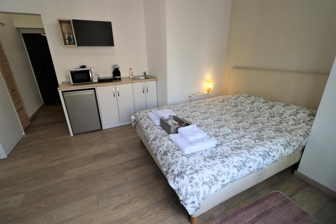 בוקרשט Lovely City Center Apartment - Free Minibar מראה חיצוני תמונה